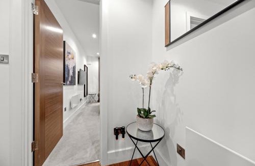 Harrogate Apartment | Springfield Thirteen
