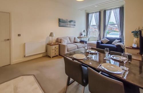 Bewdley House | Springhill Court