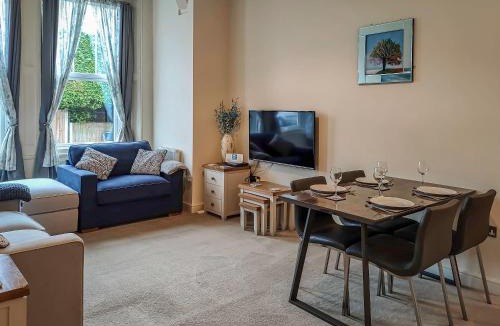 Bewdley House | Springhill Court