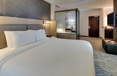 Five Points South Hotel | SpringHill Suites Birmingham Downtown at UAB