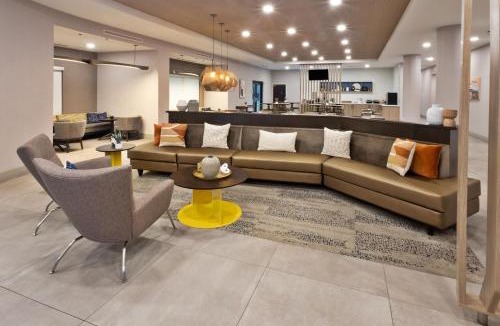 Crestline Heights Hotel | SpringHill Suites Birmingham Colonnade