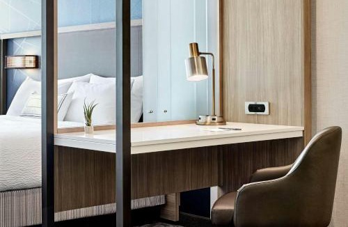 High Point Hotel | SpringHill Suites by Marriott High Point Downtown