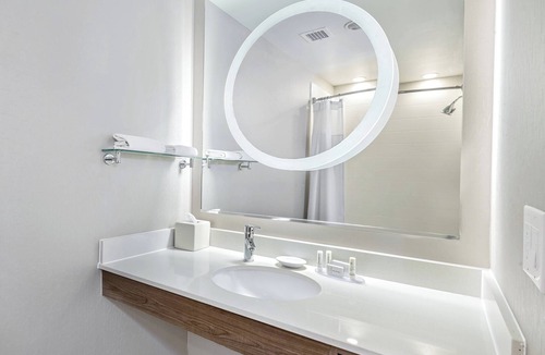 North San Antonio - SAT Hotel | SpringHill Suites by Marriott San Antonio Airport