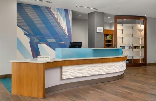 Charleston Hotel | SpringHill Suites by Marriott Charleston Mount Pleasant
