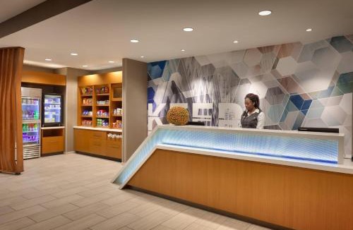Coralville Hotel | SpringHill Suites by Marriott Coralville