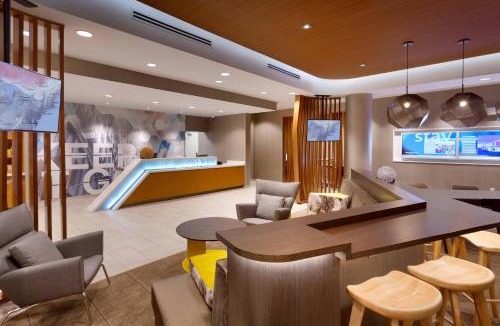 Coralville Hotel | SpringHill Suites by Marriott Coralville