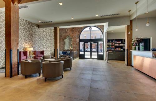 Montgomery Hotel | SpringHill Suites by Marriott Montgomery Downtown