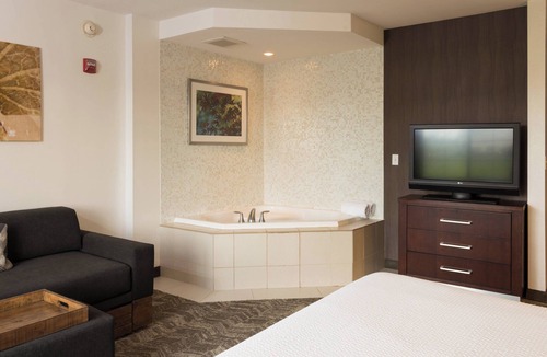 Milford Hotel | SpringHill Suites by Marriott Quakertown