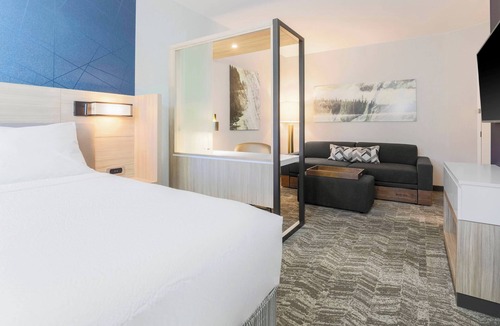 Truckee Hotel | SpringHill Suites by Marriott Truckee Lake Tahoe