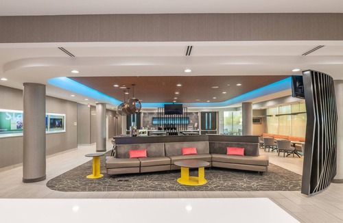 North Dallas Hotel | SpringHill Suites by Marriott Dallas Central Expressway