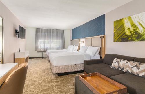 Freeport Hotel | SpringHill Suites by Marriott Freeport Brunswick