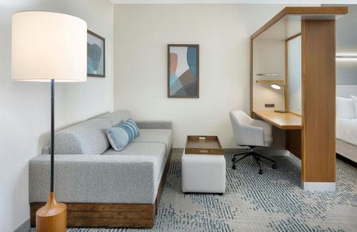 Wichita Hotel | SpringHill Suites by Marriott Wichita Airport