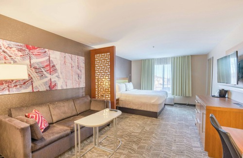 Denton Hotel | SpringHill Suites by Marriott Denton