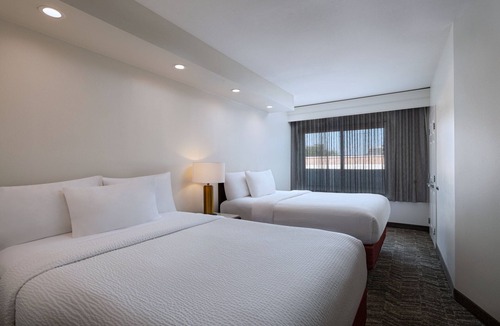 Las Colinas Hotel | SpringHill Suites by Marriott DFW Airport East/Las Colinas