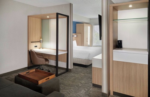 Lansing Hotel | SpringHill Suites by Marriott Lansing