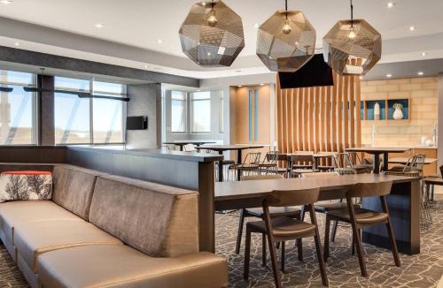 Ames Hotel | SpringHill Suites by Marriott Ames