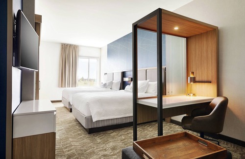 Springfield Hotel | SpringHill Suites by Marriott Springfield North