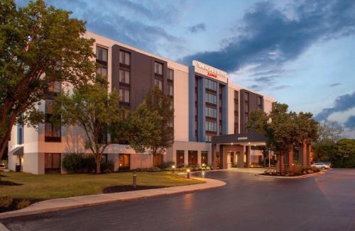 Forest Park Hotel | SpringHill Suites Cincinnati North Forest Park