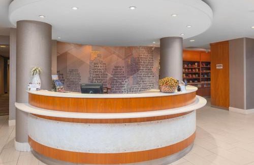 Forest Park Hotel | SpringHill Suites Cincinnati North Forest Park