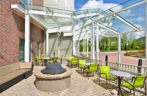 Fairfax Hotel | SpringHill Suites Fairfax Fair Oaks