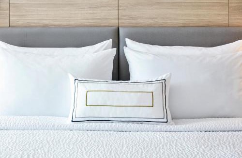 Carmel Hotel | SpringHill Suites Indianapolis Carmel