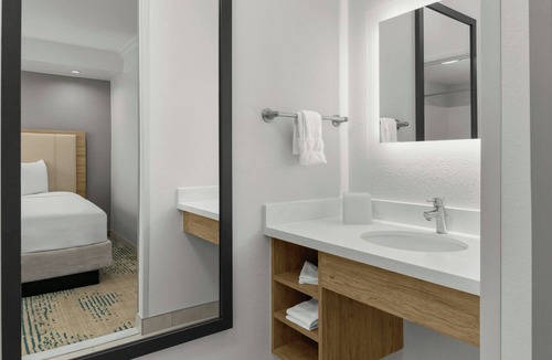Lehi Hotel | SpringHill Suites Lehi at Thanksgiving Point