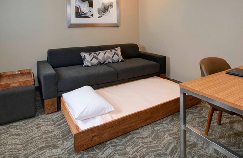 Brentwood Hotel | SpringHill Suites St. Louis Brentwood