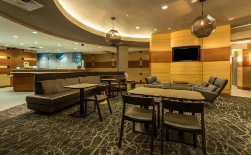 Statesboro Hotel | SpringHill Suites Statesboro University Area