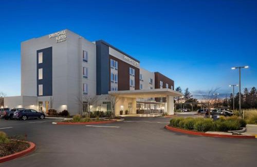 West Sacramento Hotel | SpringHill Suites by Marriott West Sacramento