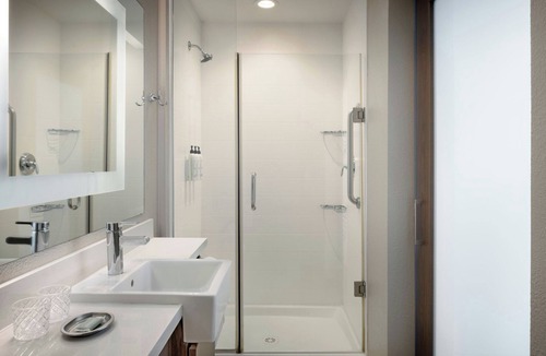 Wichita Hotel | Springhill Suites Wichita Airport