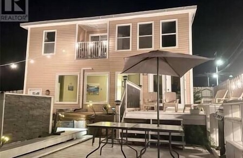 Lewisporte House | Springhouse Oasis Ocean View 4 Bedroom/4 Bath