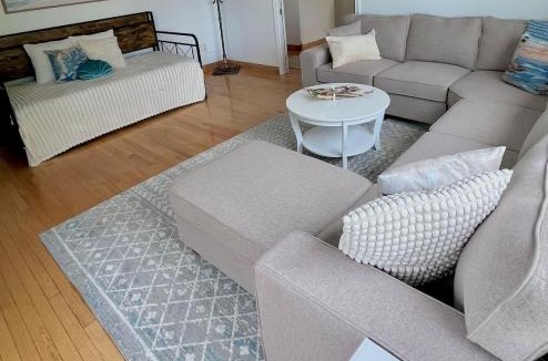 Lewisporte Apartment | SpringHouse Saltwater Vista with Sunroom & Backyard