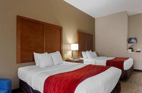 Marion Hotel | Springplace Inn & Suites