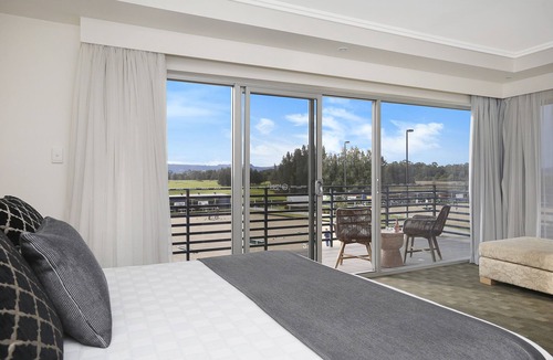 Worrigee Hotel | Springs Shoalhaven