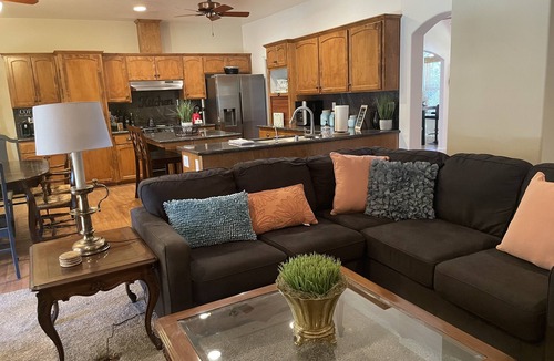 Springville House | Springville Villa Paradiso
