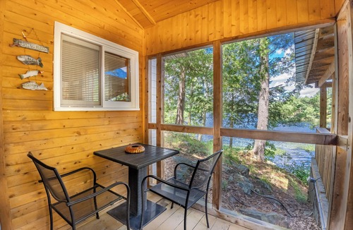 Arden Cottage | Springwood Cottage Resort - Cottage 6