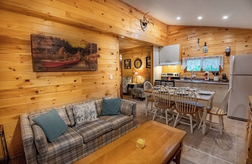 Arden Cottage | Springwood Cottage Resort - Cottage 14