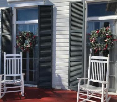 Oxford Bed & Breakfast | Springwood Inn