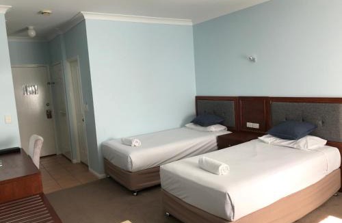 Springwood Hotel | Springwood Motor Inn