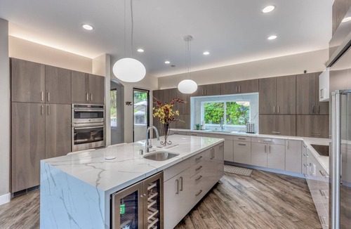 Middletown House | Spruce Canyon 6BR Luxury Villa Retreat