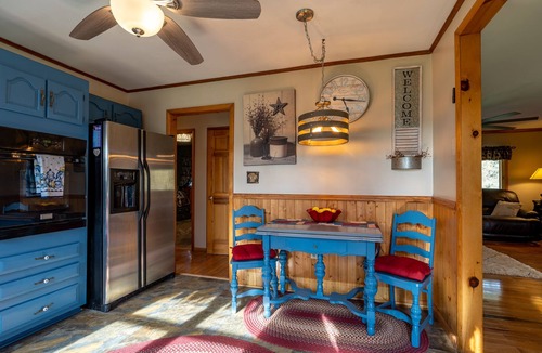 Rushville House | Spruce Haven - 5 br home on 53 acres with pond