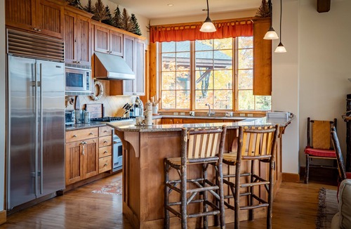 Stowe Area House | Spruce Peak Mountain Cabin
