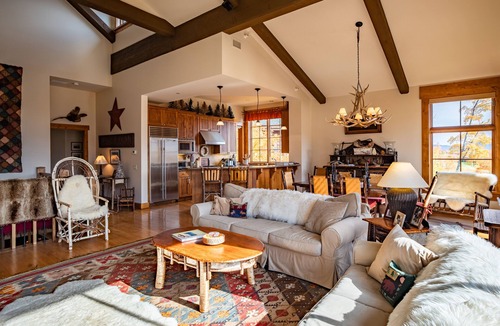 Stowe Area House | Spruce Peak Mountain Cabin