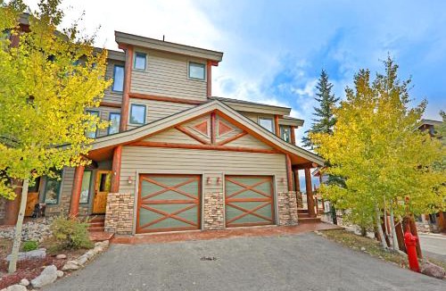 Fraser House | Spruce Ridge 706D
