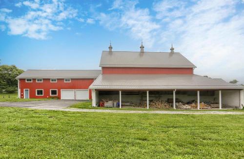 Orrtanna House | Spruce Valley Retreat