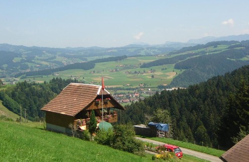 Signau House | Spycher Ronachhüttli by Interhome