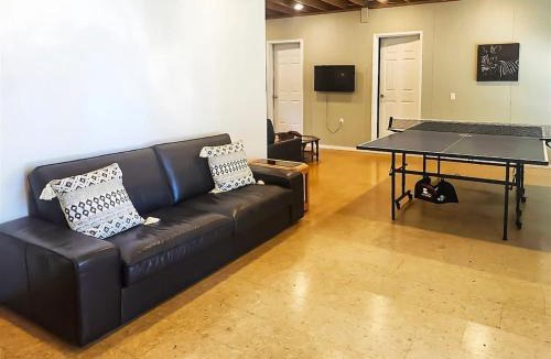 Adelma Beach House | Sq Gretas Place