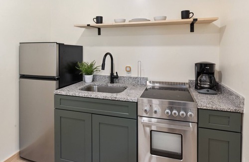 Holderness House | Squam Lake 3 bed 3 bath (Suite #7)