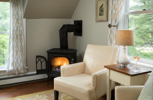 Holderness Bed & Breakfast | Squam Lake Inn