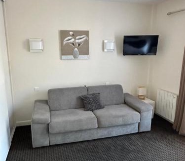 Aurillac Hotel | Square Hôtel